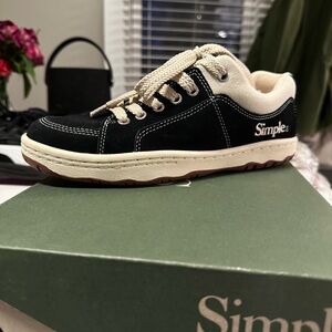 Simple brand: Black and Cream sneakers.  NIB W8 M6
